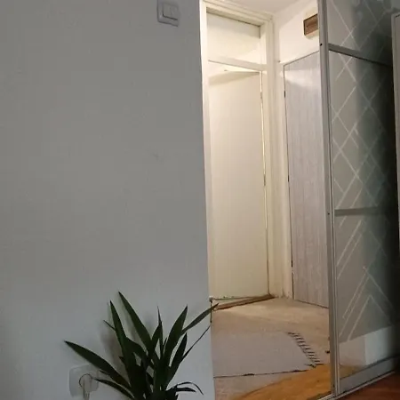 Astra Apartment