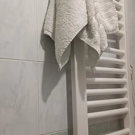 Astra Apartment *